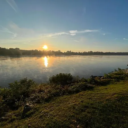 Hotel Sziget Veranka *
