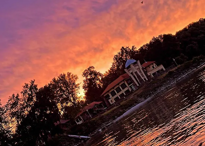 מלון Sziget Veranka *