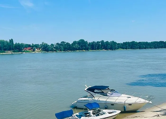 Sziget Veranka מלון Ersekcsanad