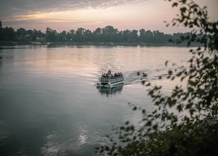 מלון Sziget Veranka