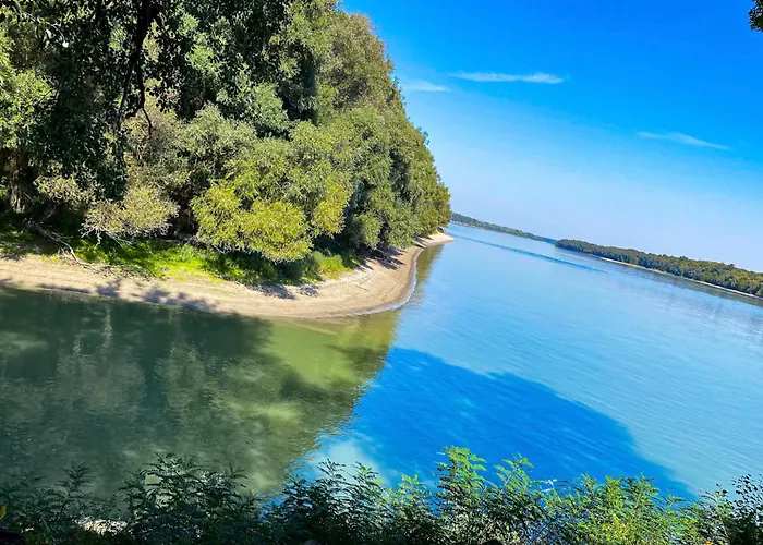 Sziget Veranka מלון Ersekcsanad